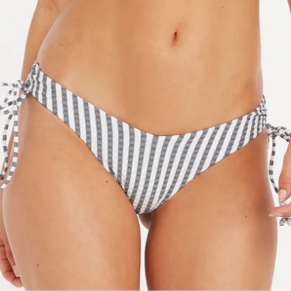 Volcom bikini bottom